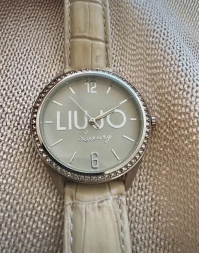 Orologio liu - liu, jo