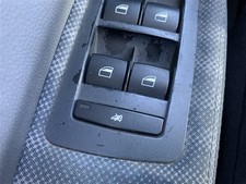 PULSANTIERA ANTERIORE SINISTRA