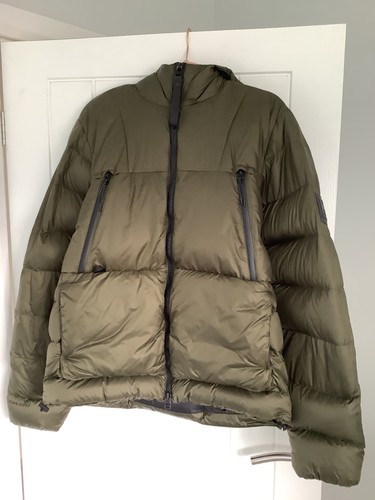 Giubbotto piumino con