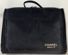 CHANEL Beaute le Vanity de