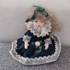 Preziosa Bambola In Porcellana