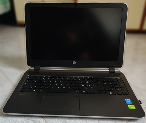 Pavilion 5200u 8gb - 15,