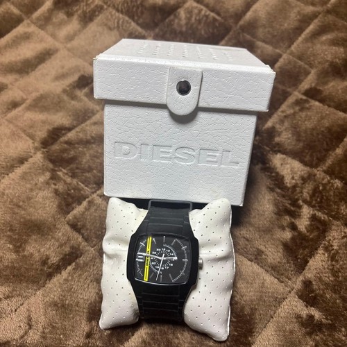 Diesel square quartz - square,