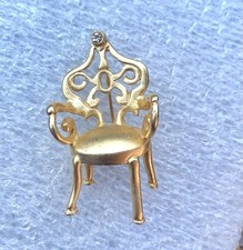 Spilla spilla poltrona seduta