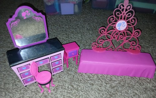 Barbie bambola glam casa