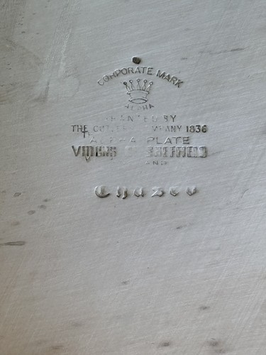 Antico vassoio maggiordomo