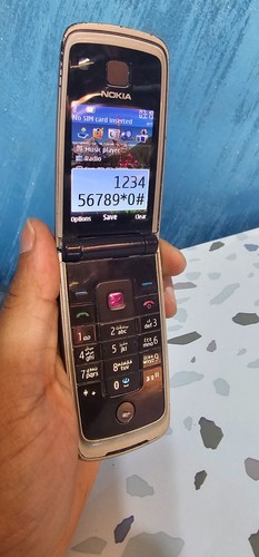 Nokia 6600 pieghevole
