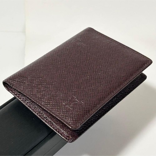 Louis vuitton taiga porte - louis,