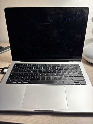 Apple macbook pro - macbook, 14"