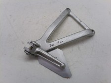 Ducati 748 Supporto pedana posteriore sinistra