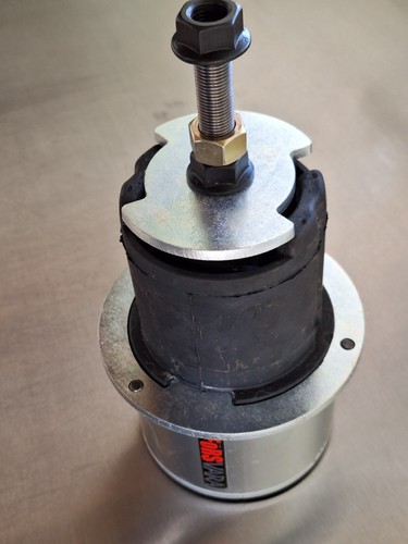 Bmw e32 e34 bushing puller - bmw,