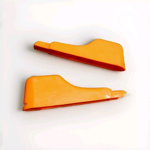 Coppia plastiche frecce - plastiche, a