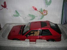 Lancia delta S4 in scala 1/18 Autoart red rossa stradale limited edition.