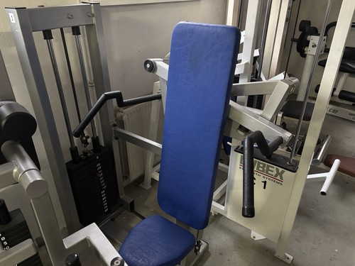 Attrezzo fitness pressa - fitness,