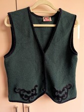 Costume nazionale gilet verde