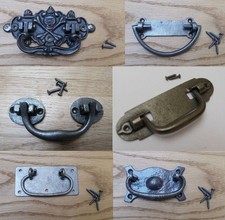 Antico CASSETTIERA IN FERRO