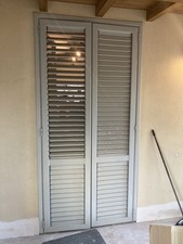 Scuroni in legno massello 120×250 cm – ottimo stato – persiane esterne