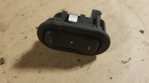 Interruttore alzacristalli