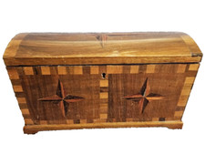 Rara cassapanca / cofanetto /