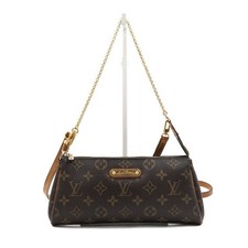 Louis Vuitton Monogram Canvas