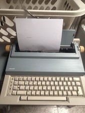 Macchina da scrivere portatile