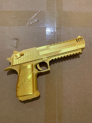 Desert eagle gold deadpool - eagle,