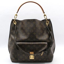 Louis Vuitton Monogram Canvas