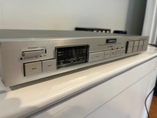 Pioneer F-90 AM/FM Stereo