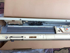 Macchina per maglieria Brother