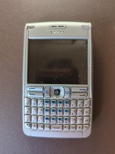 Telefono palmare Nokia E61 / RM-89 colore grigio con caricatore originale