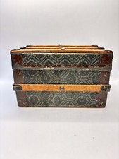 Antico comò ricordo tesoro