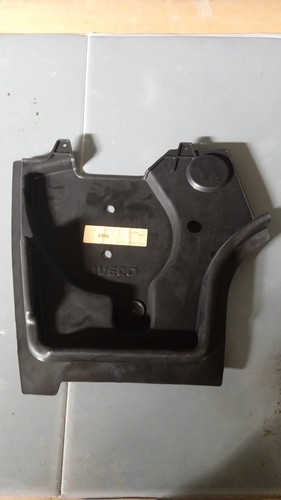 Riparo motore sinistro - , iveco