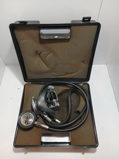 erogatore subacqueo completo di manometro scubadiving