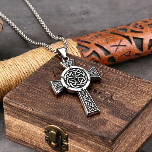 Collana croce nodo celtico