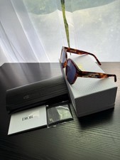 Occhiali da sole Dior signature S7F con custodia in pelle e scatola originale