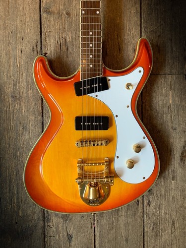 Eastwood - , mosrite)