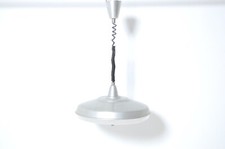 Lampadario sali scendi anni 50 in alluminio e plastica Manifattura italiana