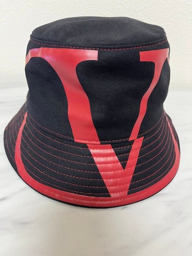 Cappello valentino - cappello, a