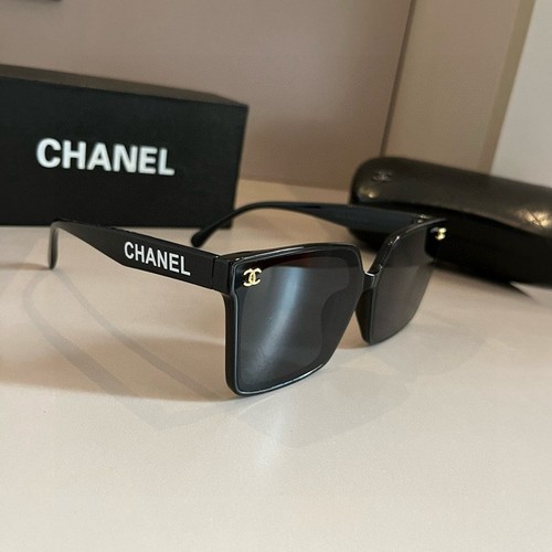 Chanel stylish versatile - chanel,