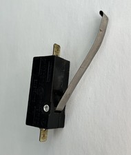 Parte macchina Thermofax: interruttore posteriore on/off per quando il coperchio è aperto/chiuso