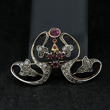 VINTAGE 9KT GOLD BROOCH WITH