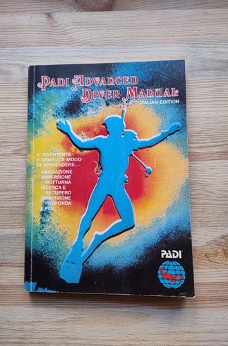 Padi advanced diver manual - diver,