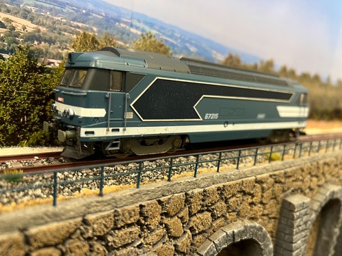 Locomotive 67215 lima - bb, ho