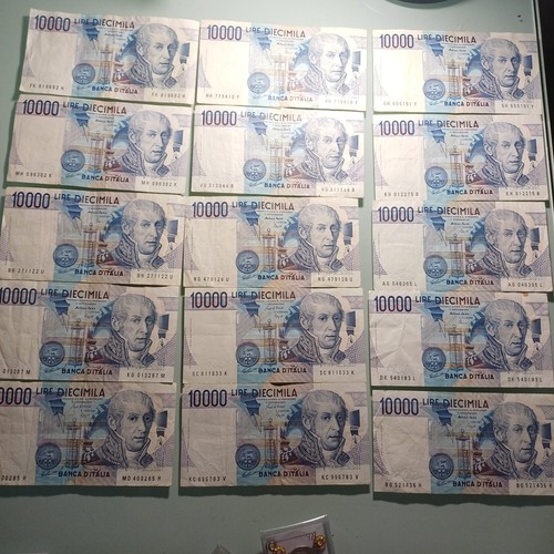 Vecchie banconote italiane - banconote,