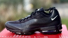 NUOVE scarpe da ginnastica