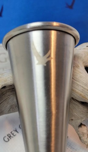 Grey goose vodka - grey,