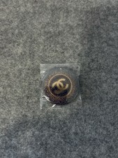 Spilla rotonda CHANEL VIP GIFT