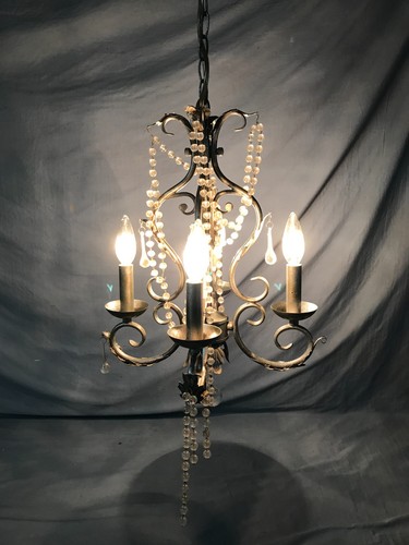 Lampadario shabby vintage