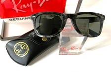 Ray-Ban Wayfarer Grey Frost