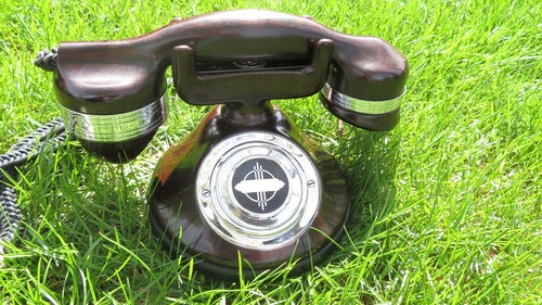 Telefono antico automatico